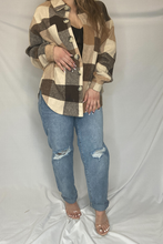 Load image into Gallery viewer, Plaid Button Up Jacket
