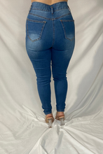 Load image into Gallery viewer, Everyday Jeans
